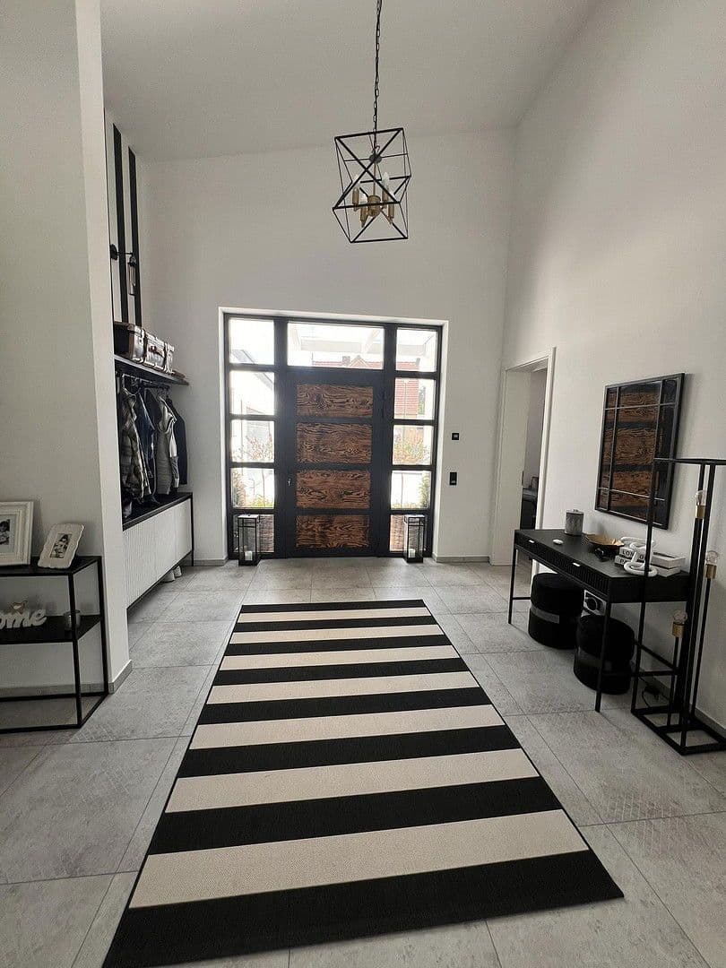 Predaj domu 220 m², pozemek 1.400 m², Senftenberg - Zły Komorow, Brandenbursko Predaj domu 220 m², pozemek 1.400 m², Senftenberg - Zły Komorow, Brandenbursko