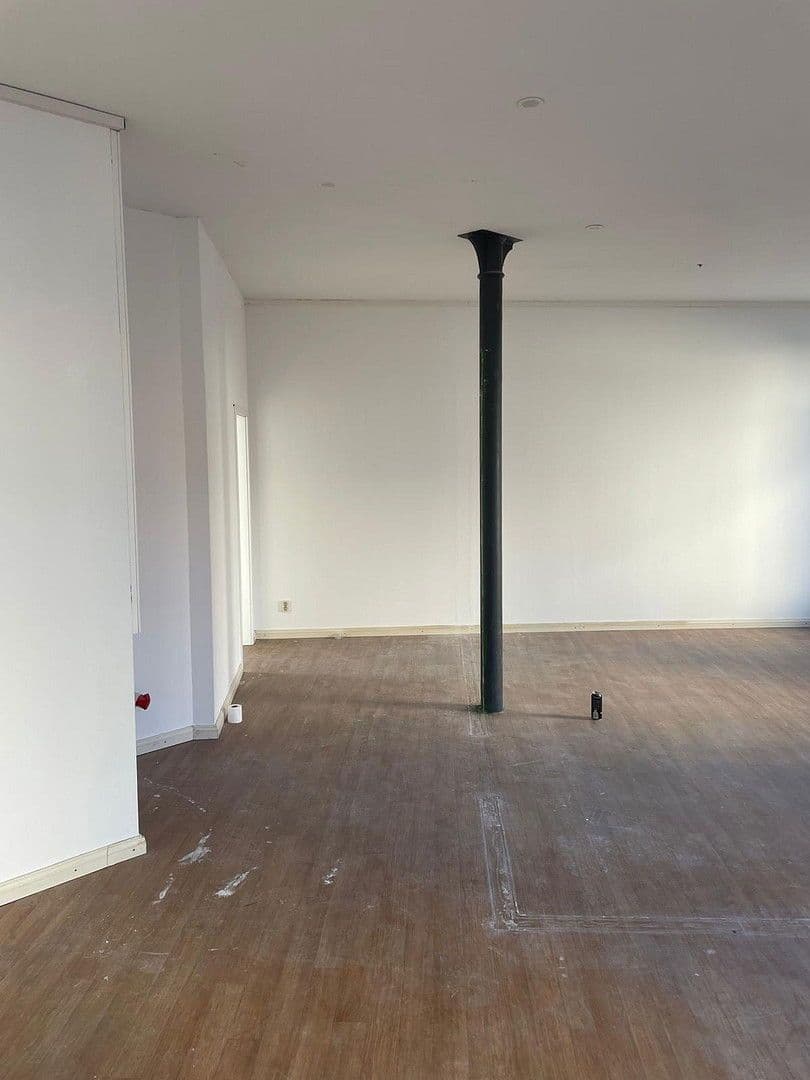 Prenájom kancelárie 51 m², Löberstraße 14, Eisenach, Durínsko Prenájom kancelárie 51 m², Löberstraße 14, Eisenach, Durínsko