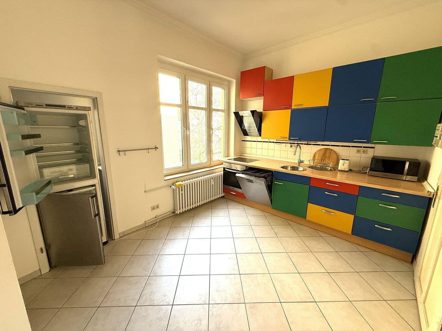 Prenájom bytu 3-izbový 92 m², Katharinenstr. 35, Hildesheim, Dolné Sasko Prenájom bytu 3-izbový 92 m², Katharinenstr. 35, Hildesheim, Dolné Sasko