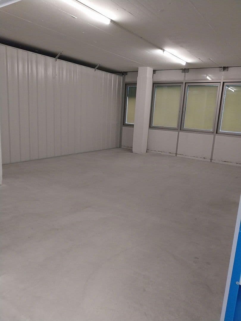Prenájom nebytového priestoru 50 m², Rotenwaldstraße 132, Stuttgart, Bádensko-Wurttembersko Prenájom nebytového priestoru 50 m², Rotenwaldstraße 132, Stuttgart, Bádensko-Wurttembersko