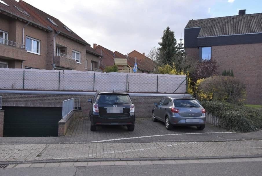 Prenájom bytu 4-izbový 107 m², Übach-Palenberg, Severné Porýnie - Westfálsko Prenájom bytu 4-izbový 107 m², Übach-Palenberg, Severné Porýnie - Westfálsko