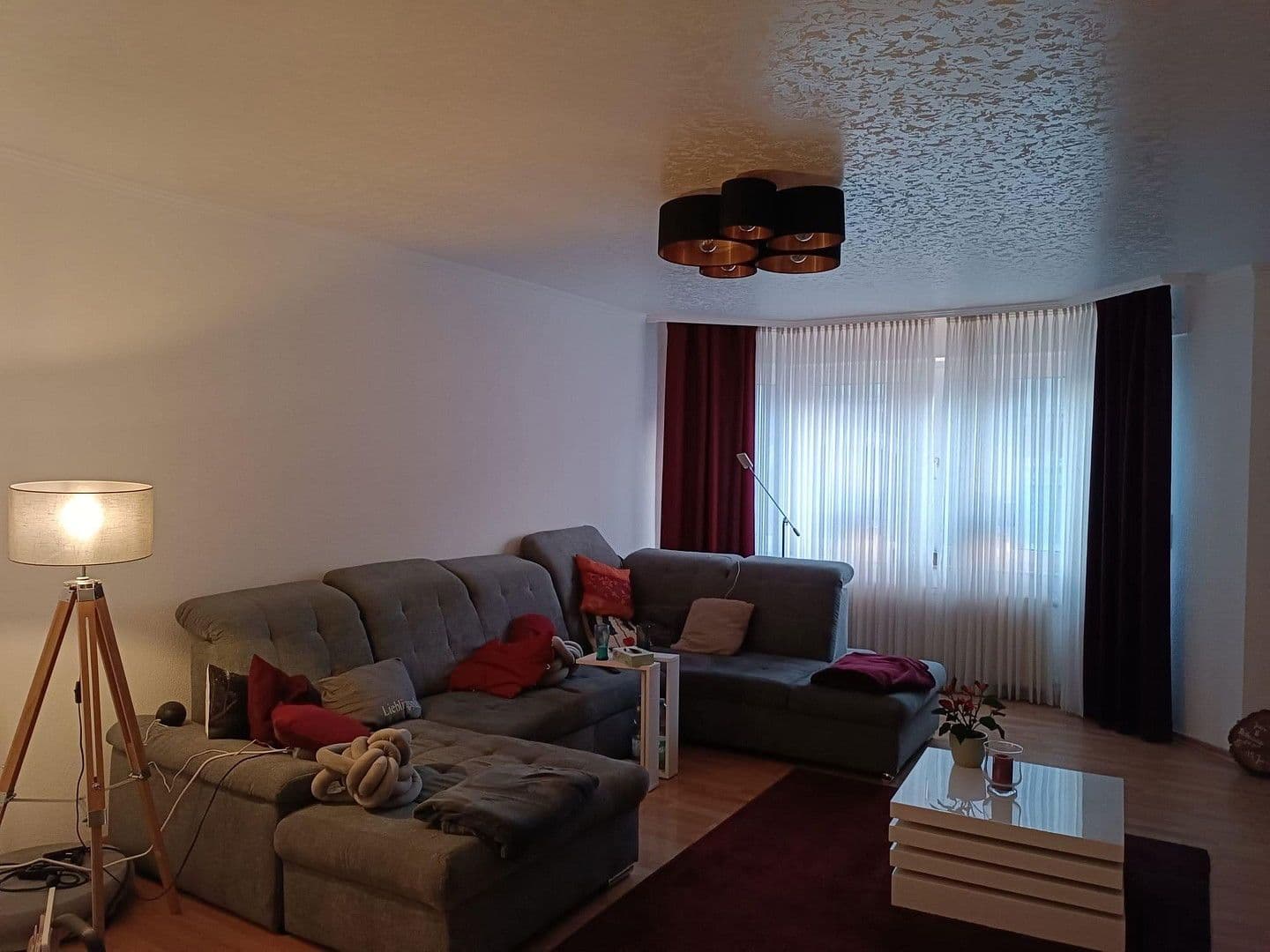 Prenájom bytu 4-izbový 107 m², Übach-Palenberg, Severné Porýnie - Westfálsko Prenájom bytu 4-izbový 107 m², Übach-Palenberg, Severné Porýnie - Westfálsko