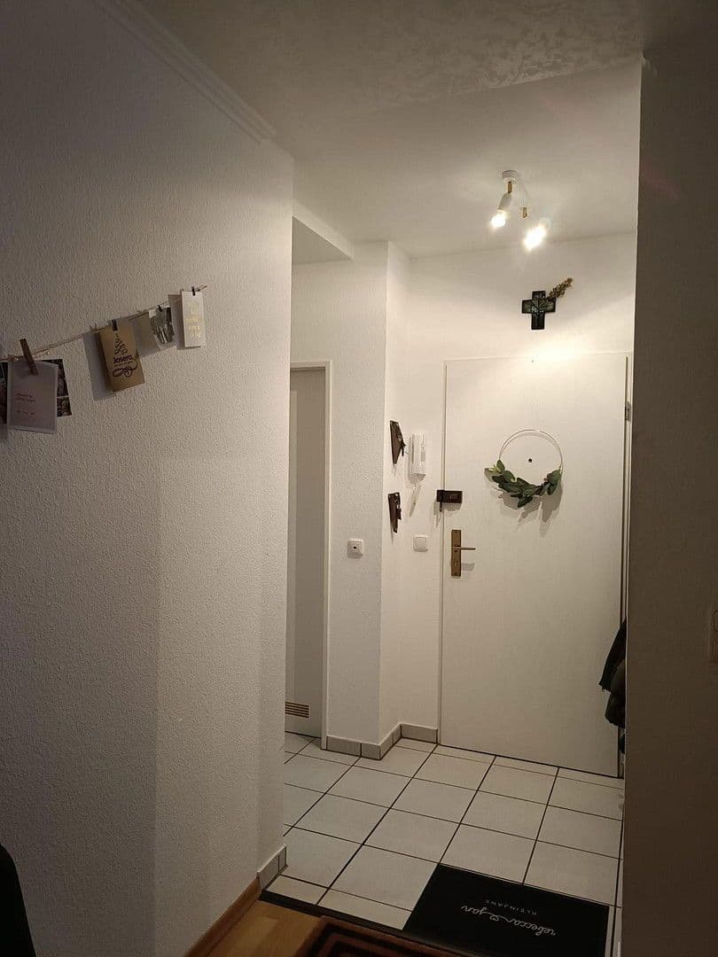 Prenájom bytu 4-izbový 107 m², Übach-Palenberg, Severné Porýnie - Westfálsko Prenájom bytu 4-izbový 107 m², Übach-Palenberg, Severné Porýnie - Westfálsko