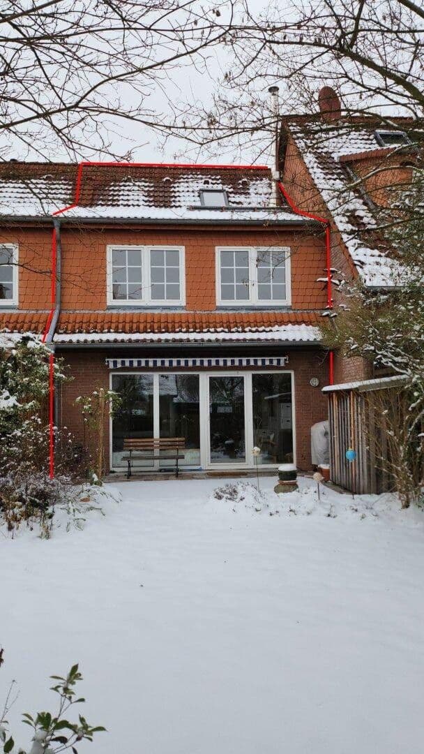 Predaj domu 130 m², pozemek 171 m², Seelze, Dolné Sasko Predaj domu 130 m², pozemek 171 m², Seelze, Dolné Sasko