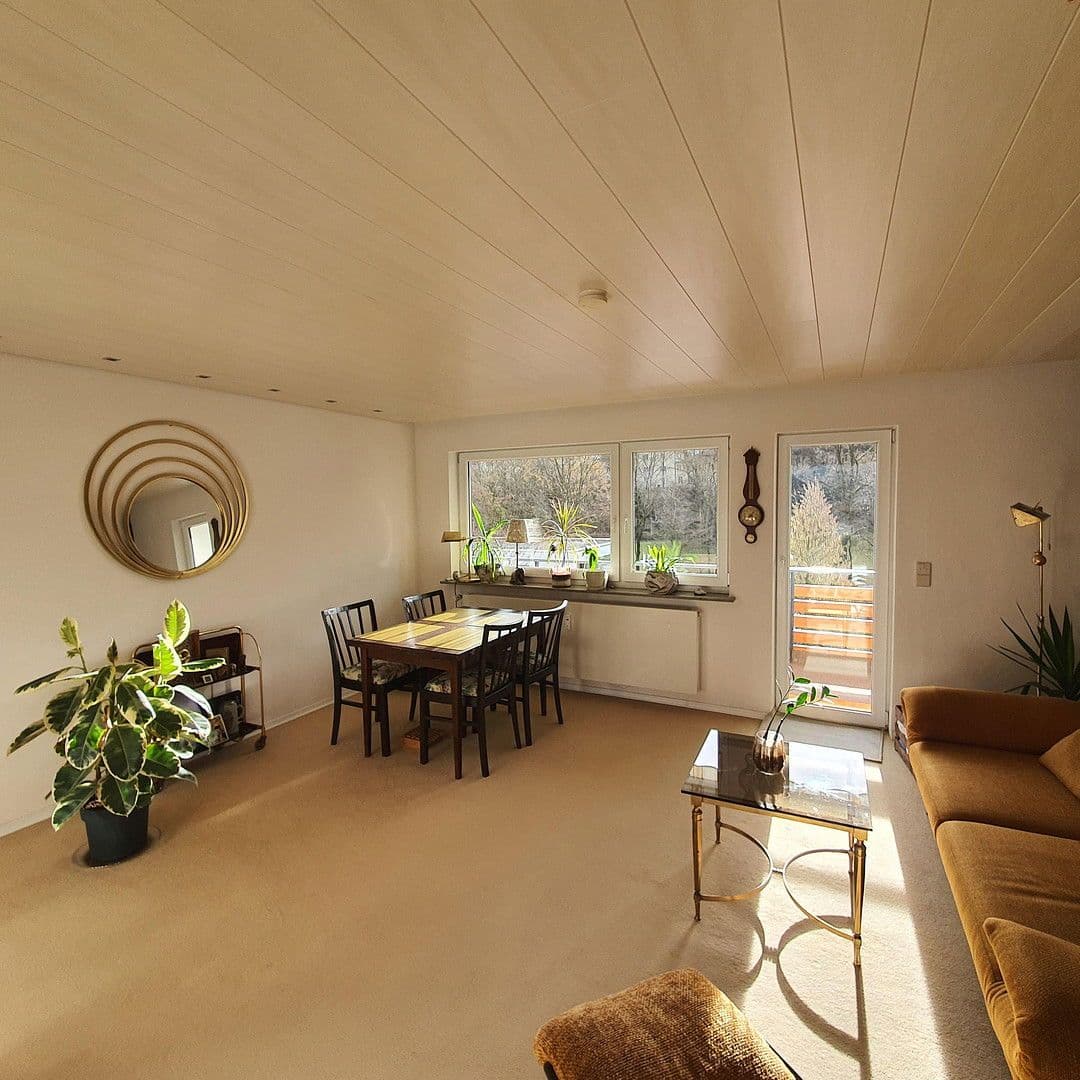 Prenájom bytu 2-izbový 56 m², Talstraße 28, Stuttgart, Bádensko-Wurttembersko Prenájom bytu 2-izbový 56 m², Talstraße 28, Stuttgart, Bádensko-Wurttembersko