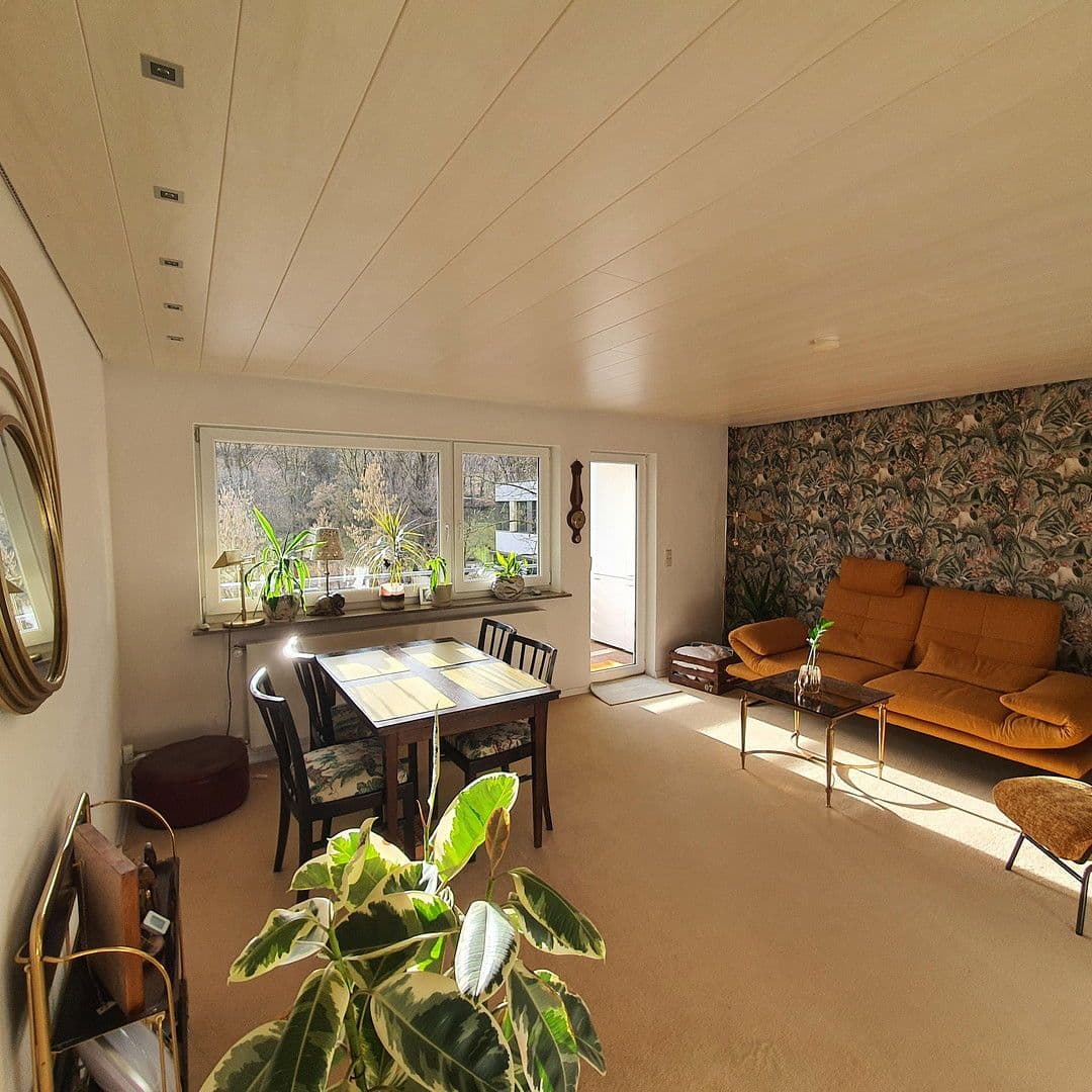 Prenájom bytu 2-izbový 56 m², Talstraße 28, Stuttgart, Bádensko-Wurttembersko Prenájom bytu 2-izbový 56 m², Talstraße 28, Stuttgart, Bádensko-Wurttembersko