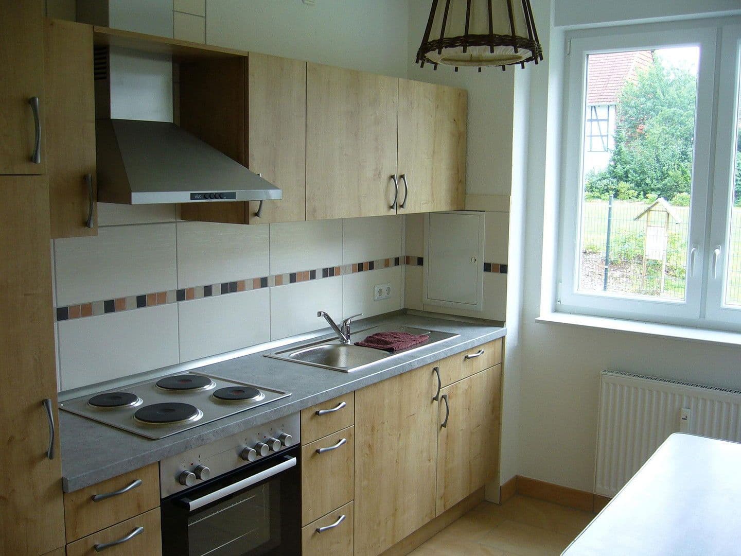 Prenájom bytu 3-izbový 80 m², Grüner Weg 1, Alheim, Hesensko Prenájom bytu 3-izbový 80 m², Grüner Weg 1, Alheim, Hesensko