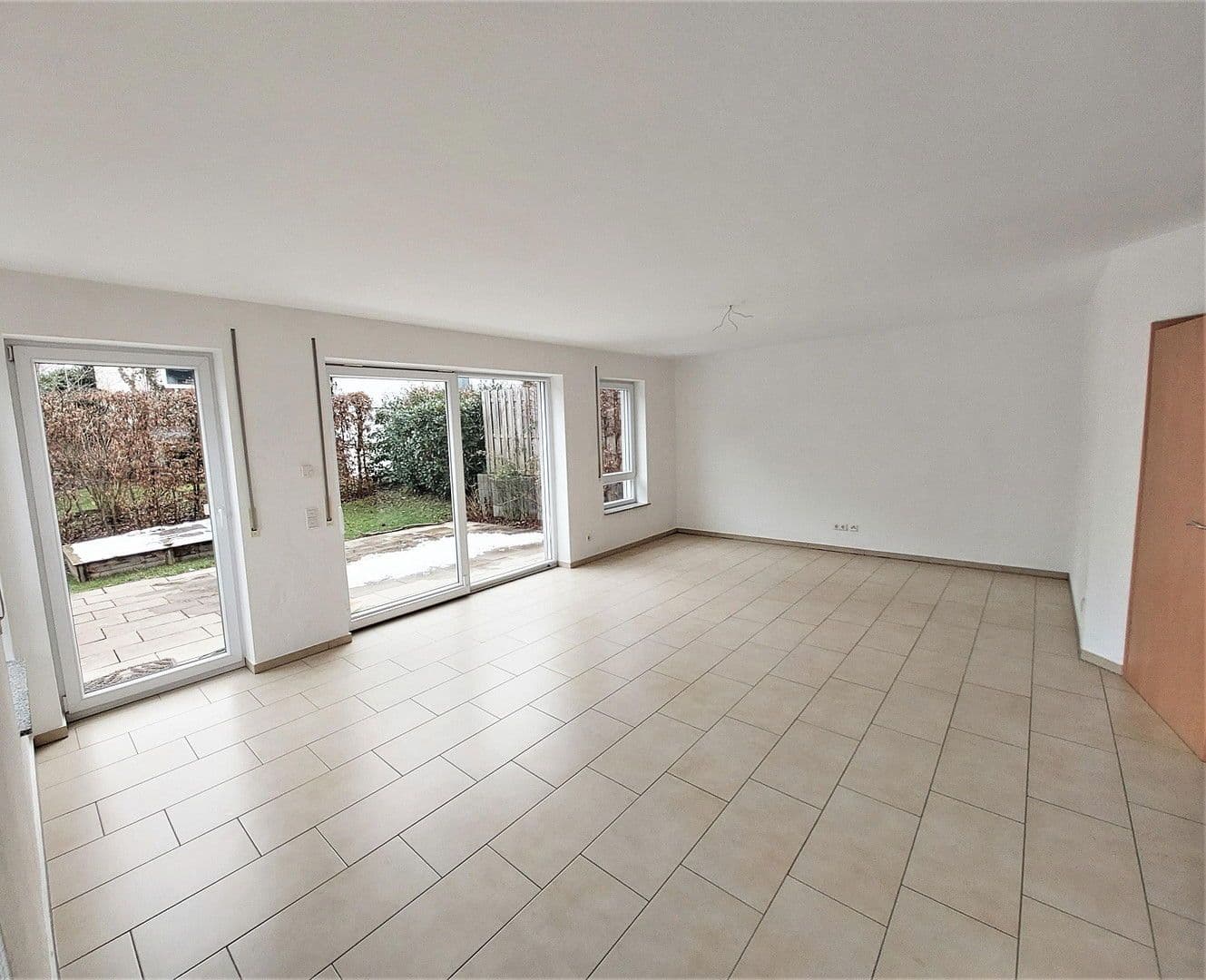 Prenájom domu 158 m², pozemek 239 m², Aalen, Bádensko-Wurttembersko Prenájom domu 158 m², pozemek 239 m², Aalen, Bádensko-Wurttembersko