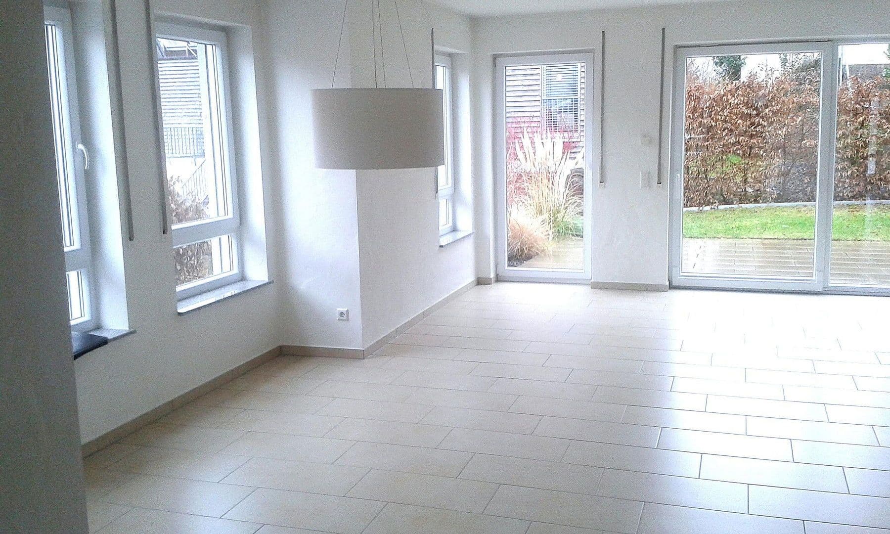 Prenájom domu 158 m², pozemek 239 m², Aalen, Bádensko-Wurttembersko Prenájom domu 158 m², pozemek 239 m², Aalen, Bádensko-Wurttembersko