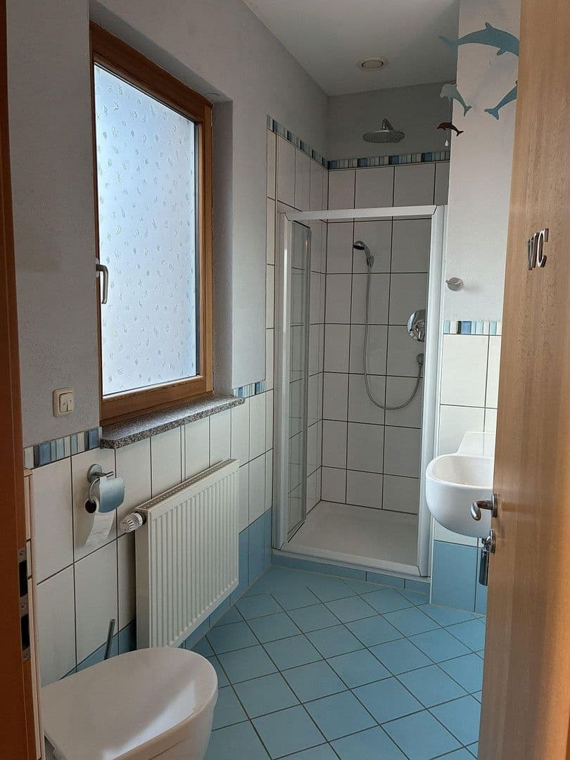 Prenájom bytu 220 m², Groß-Umstadt, Hesensko Prenájom bytu 220 m², Groß-Umstadt, Hesensko