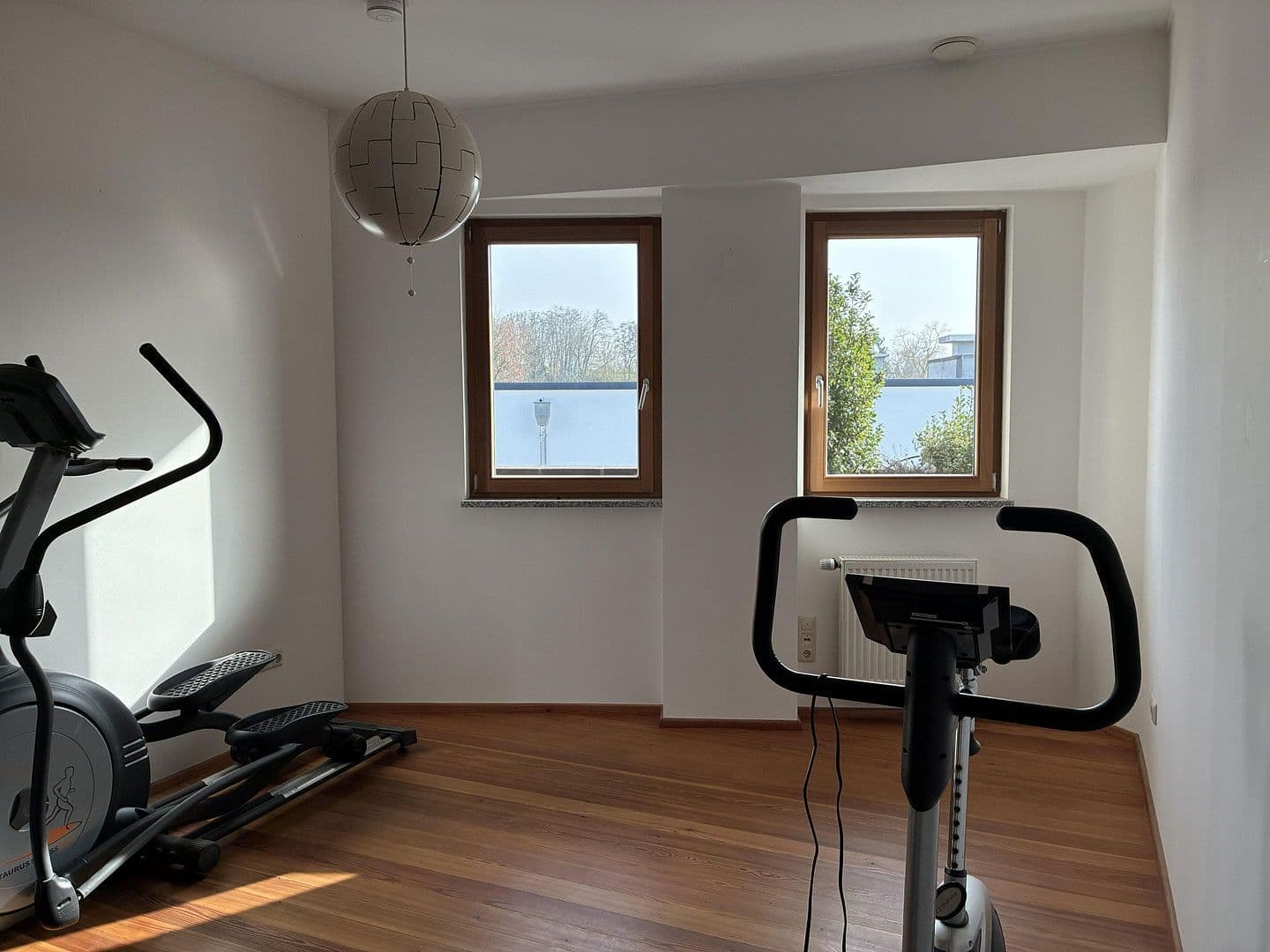 Prenájom bytu 220 m², Groß-Umstadt, Hesensko Prenájom bytu 220 m², Groß-Umstadt, Hesensko