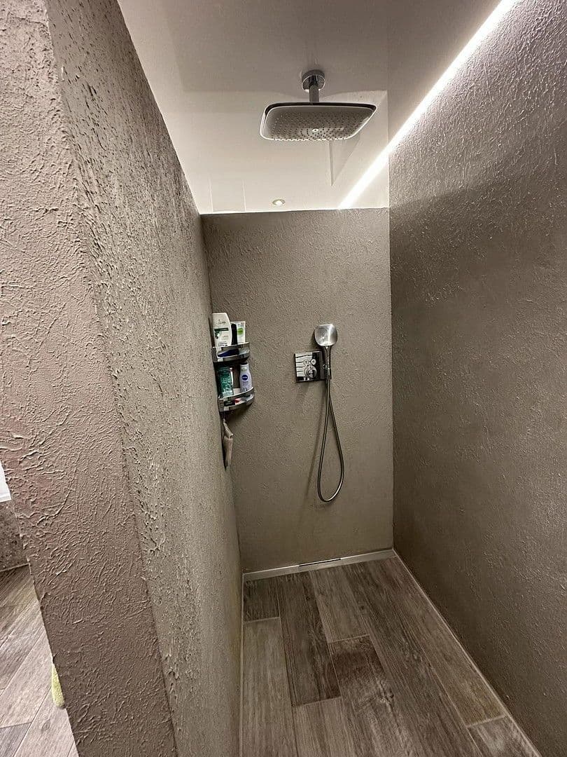 Predaj domu 200 m², pozemek 1.000 m², Burgberg im Allgäu, Bavorsko Predaj domu 200 m², pozemek 1.000 m², Burgberg im Allgäu, Bavorsko