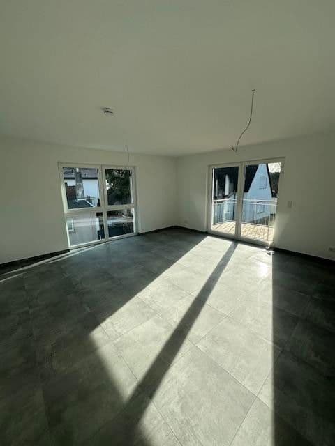 Prenájom bytu 3-izbový 87 m², Stadelner Hard 13, Fürth, Bavorsko Prenájom bytu 3-izbový 87 m², Stadelner Hard 13, Fürth, Bavorsko