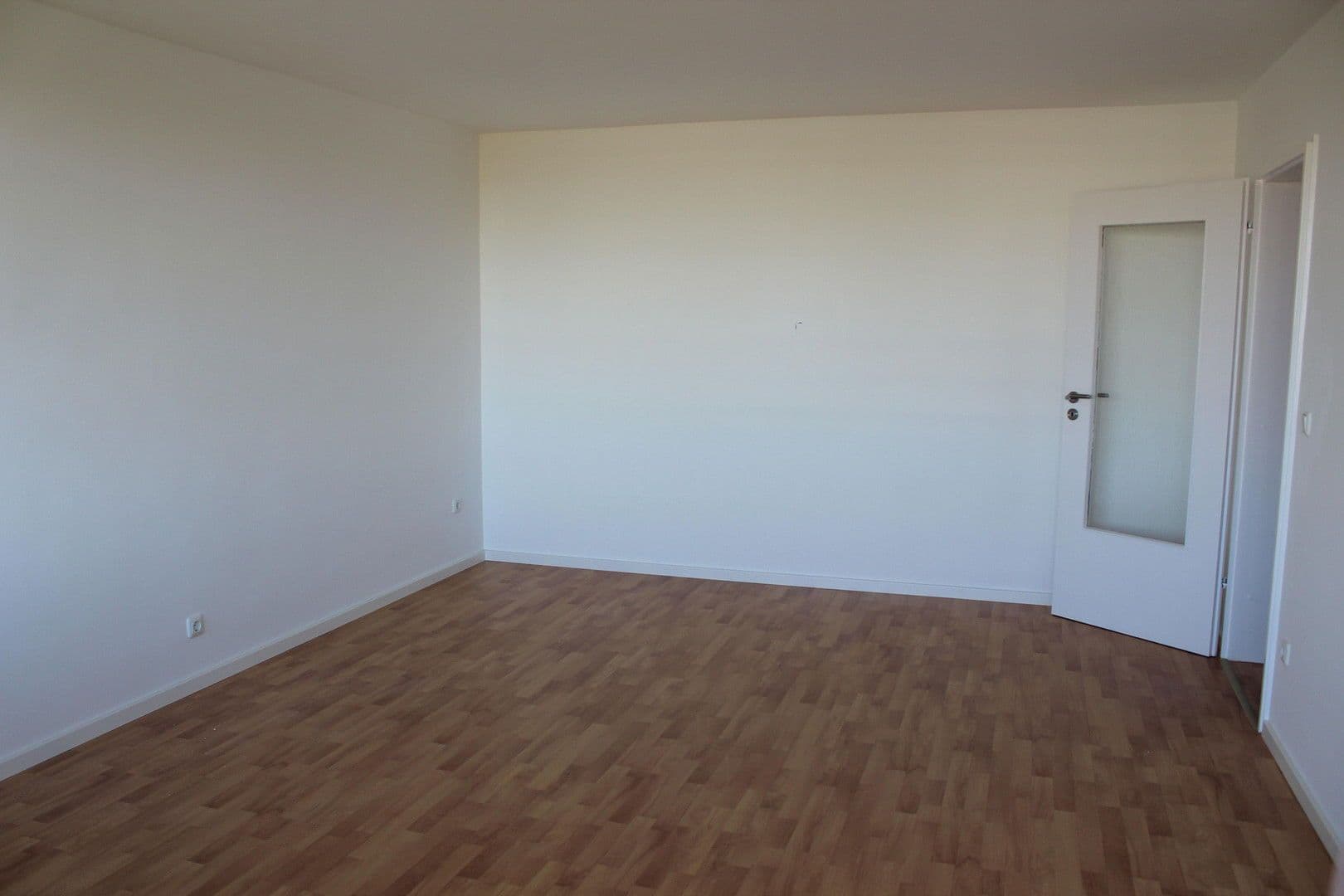 Prenájom bytu 3-izbový 63 m², Salbauerstrasse 5, München, Bavorsko Prenájom bytu 3-izbový 63 m², Salbauerstrasse 5, München, Bavorsko