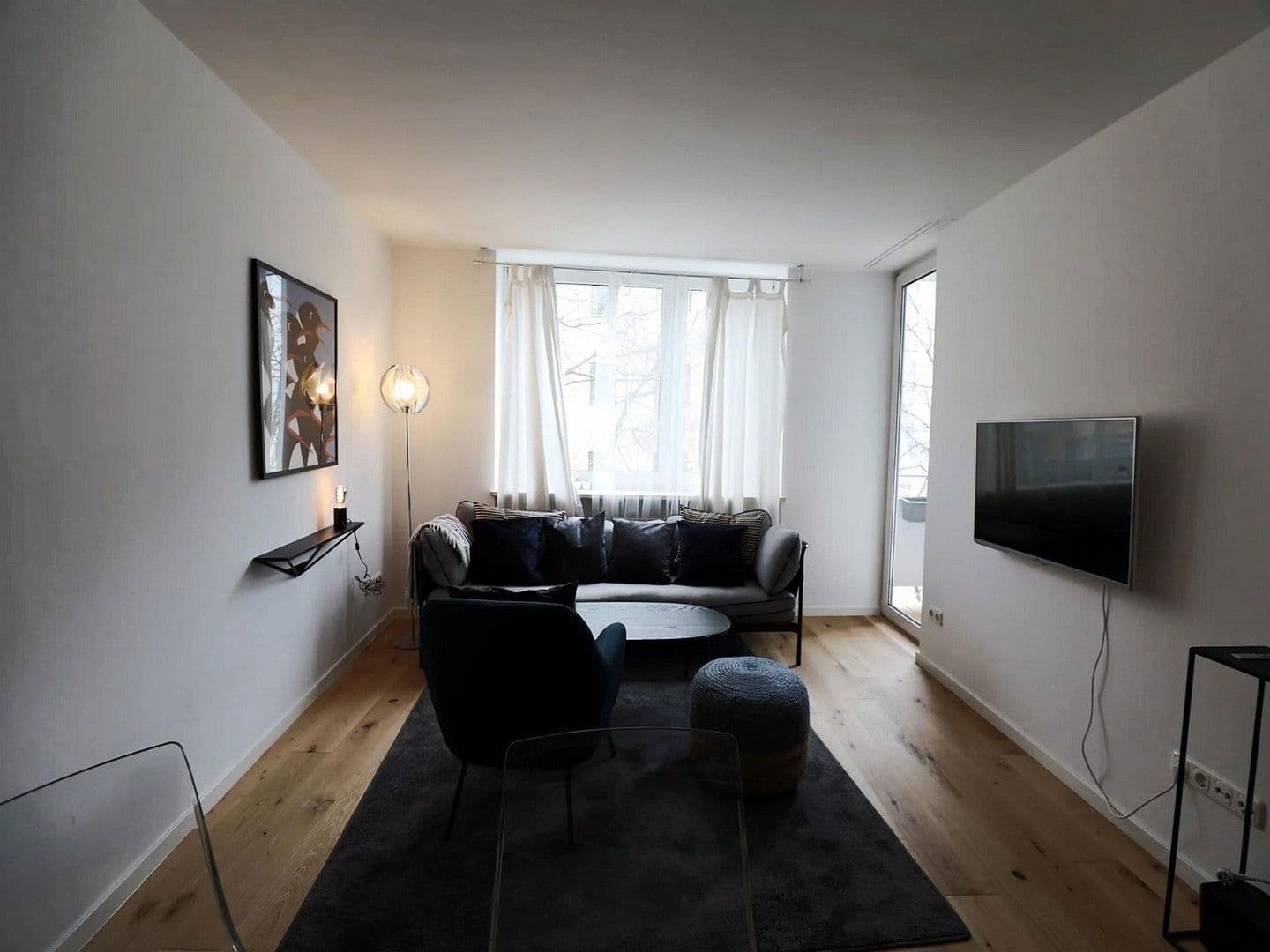 Prenájom bytu 2-izbový 60 m², München, Bavorsko Prenájom bytu 2-izbový 60 m², München, Bavorsko