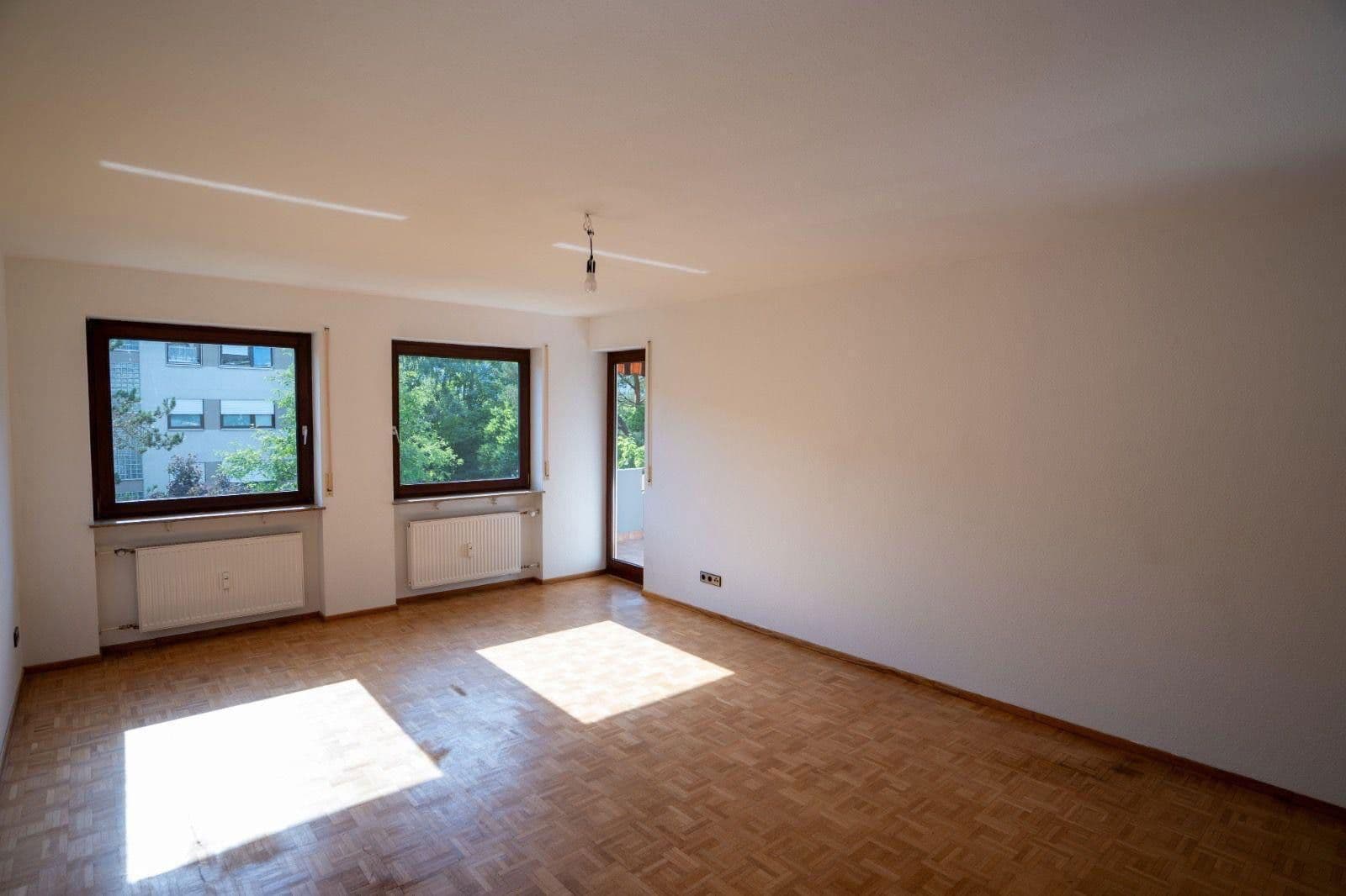 Predaj bytu 4-izbový 100 m², Blauenstraße 17, Singen (Hohentwiel), Bádensko-Wurttembersko Predaj bytu 4-izbový 100 m², Blauenstraße 17, Singen (Hohentwiel), Bádensko-Wurttembersko