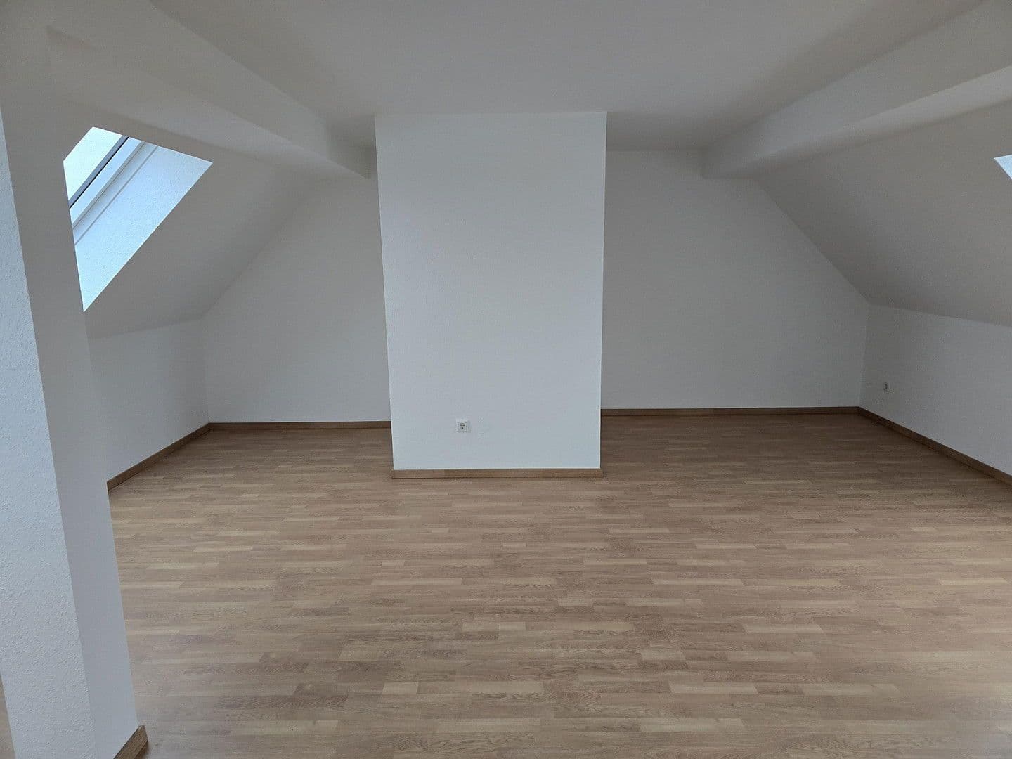 Prenájom bytu 4-izbový 103 m², Martinstraße 100, Mönchengladbach, Severné Porýnie - Westfálsko Prenájom bytu 4-izbový 103 m², Martinstraße 100, Mönchengladbach, Severné Porýnie - Westfálsko