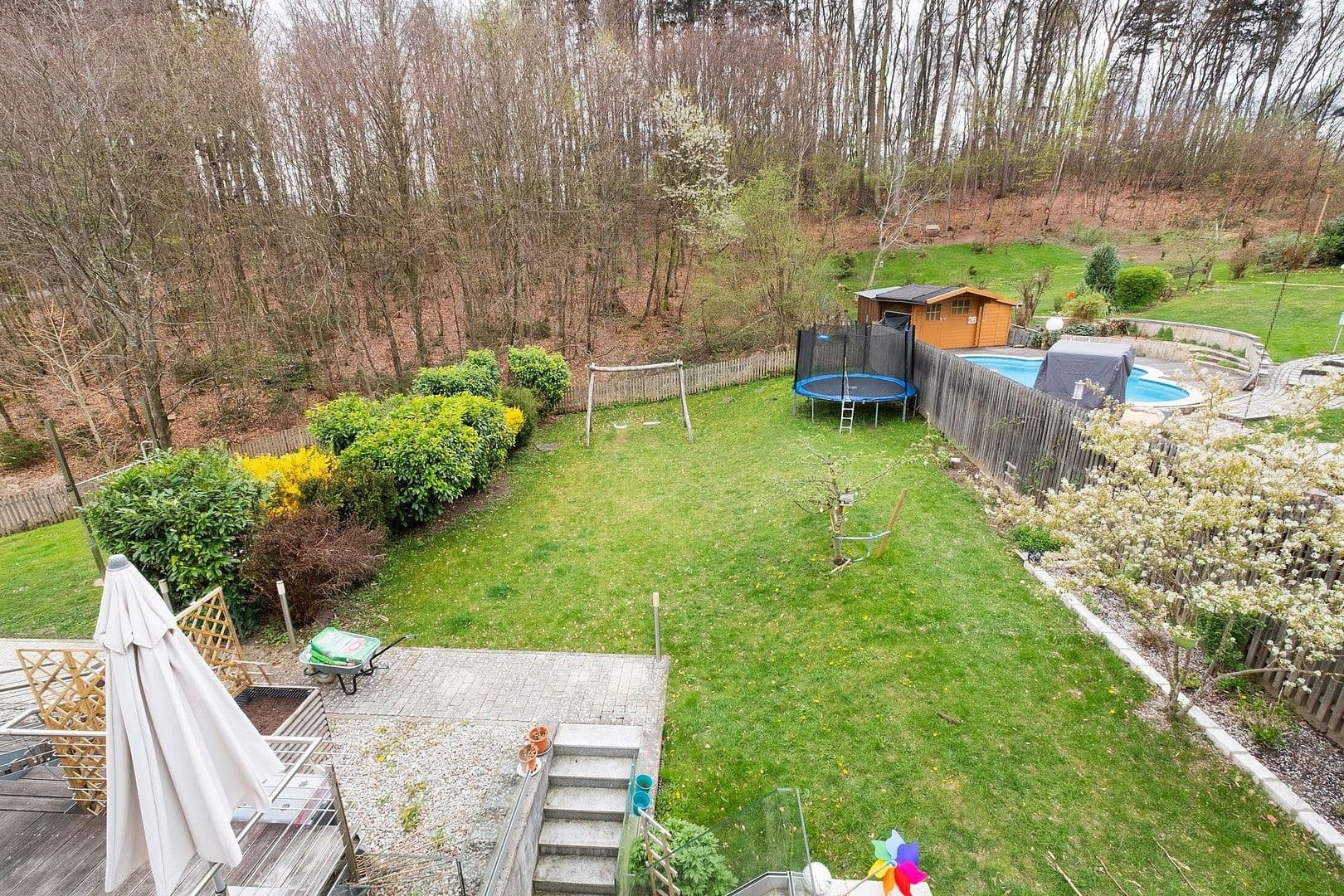 Prenájom domu 174 m², pozemek 500 m², Wörthsee, Bavorsko Prenájom domu 174 m², pozemek 500 m², Wörthsee, Bavorsko