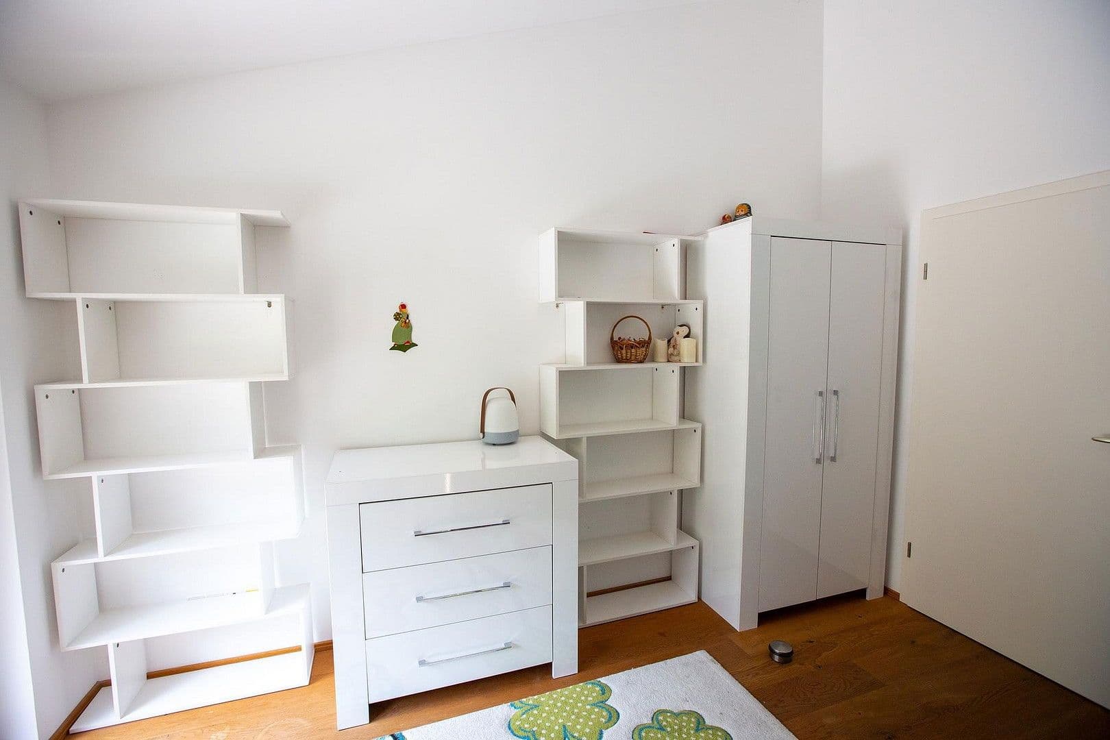 Prenájom domu 174 m², pozemek 500 m², Wörthsee, Bavorsko Prenájom domu 174 m², pozemek 500 m², Wörthsee, Bavorsko