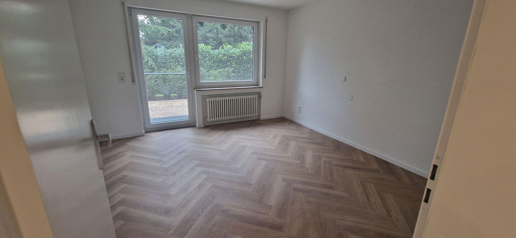 Prenájom bytu 3-izbový 112 m², Rielasingen-Worblingen, Bádensko-Wurttembersko Prenájom bytu 3-izbový 112 m², Rielasingen-Worblingen, Bádensko-Wurttembersko