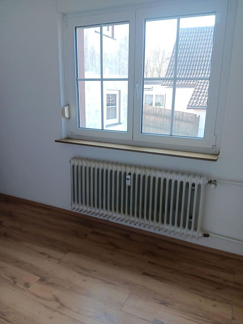 Predaj domu 180 m², pozemek 600 m², Am Pfaffenbusch 4, Ottrau, Hesensko Predaj domu 180 m², pozemek 600 m², Am Pfaffenbusch 4, Ottrau, Hesensko