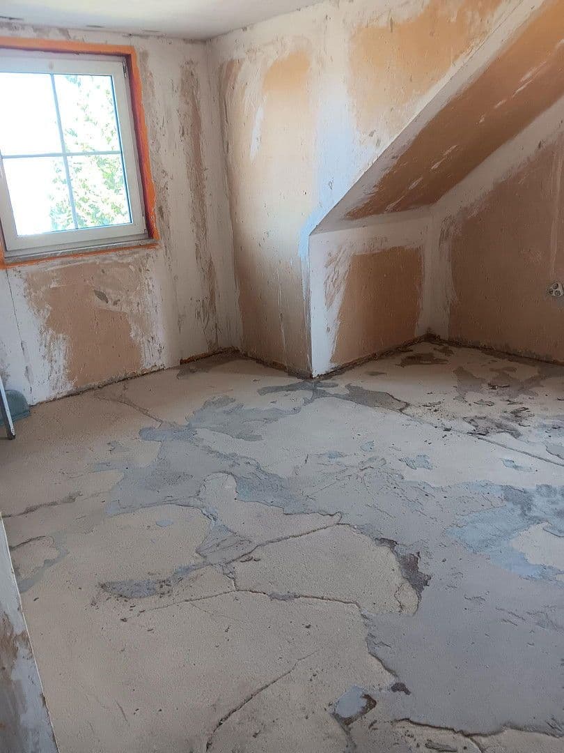 Predaj domu 180 m², pozemek 600 m², Am Pfaffenbusch 4, Ottrau, Hesensko Predaj domu 180 m², pozemek 600 m², Am Pfaffenbusch 4, Ottrau, Hesensko