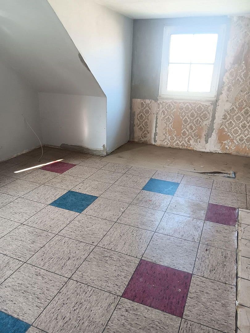 Predaj domu 180 m², pozemek 600 m², Am Pfaffenbusch 4, Ottrau, Hesensko Predaj domu 180 m², pozemek 600 m², Am Pfaffenbusch 4, Ottrau, Hesensko