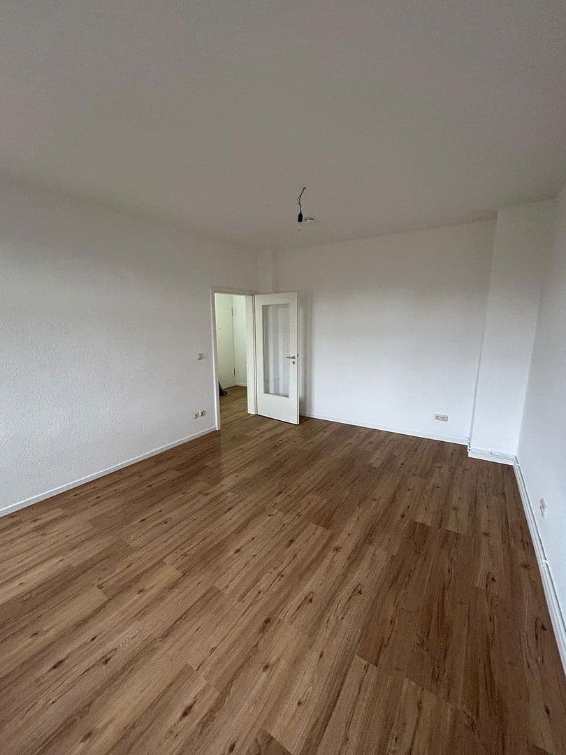 Prenájom bytu 2-izbový 49 m², Magdeburg, Sasko-Anhaltsko Prenájom bytu 2-izbový 49 m², Magdeburg, Sasko-Anhaltsko