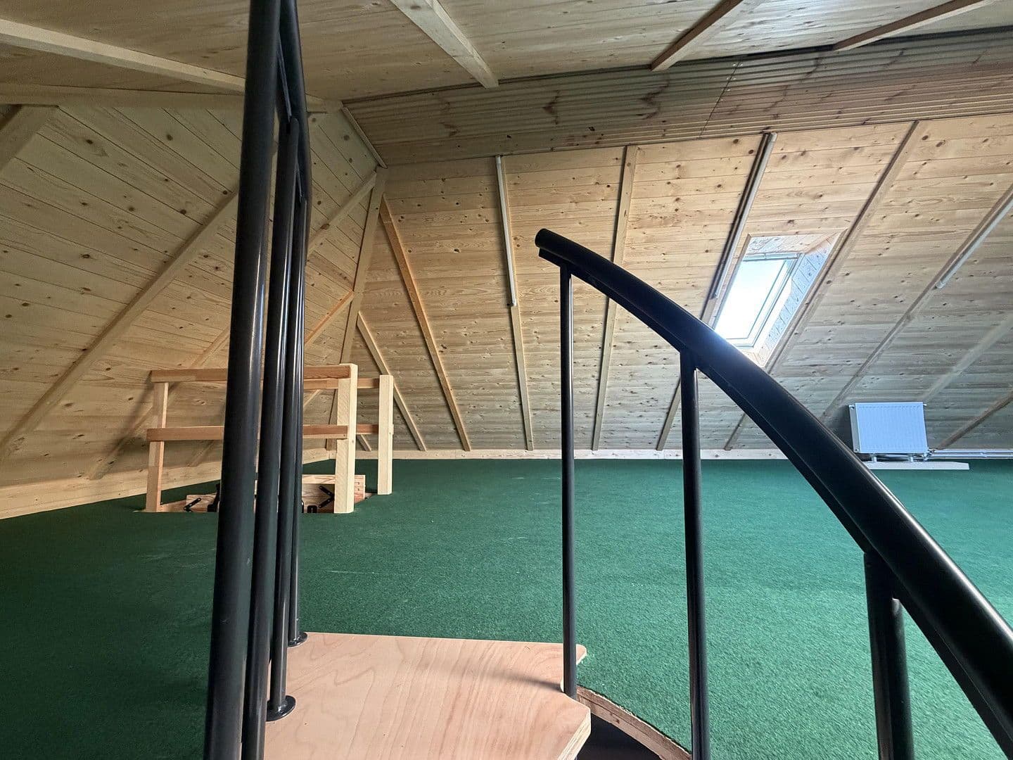 Prenájom bytu 4-izbový 111 m², Küfersteig 2, Berlin, Berlín Prenájom bytu 4-izbový 111 m², Küfersteig 2, Berlin, Berlín