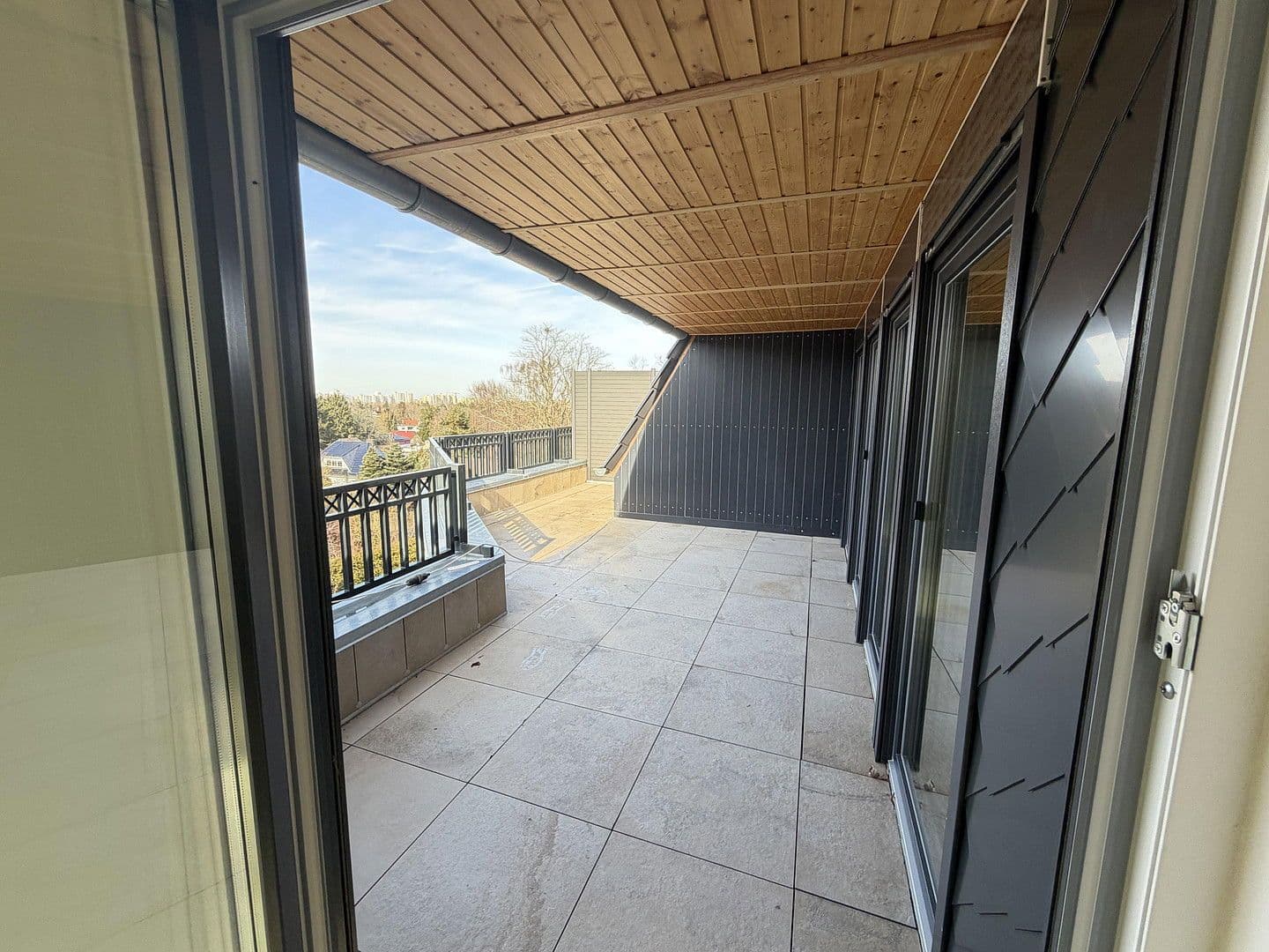 Prenájom bytu 4-izbový 111 m², Küfersteig 2, Berlin, Berlín Prenájom bytu 4-izbový 111 m², Küfersteig 2, Berlin, Berlín