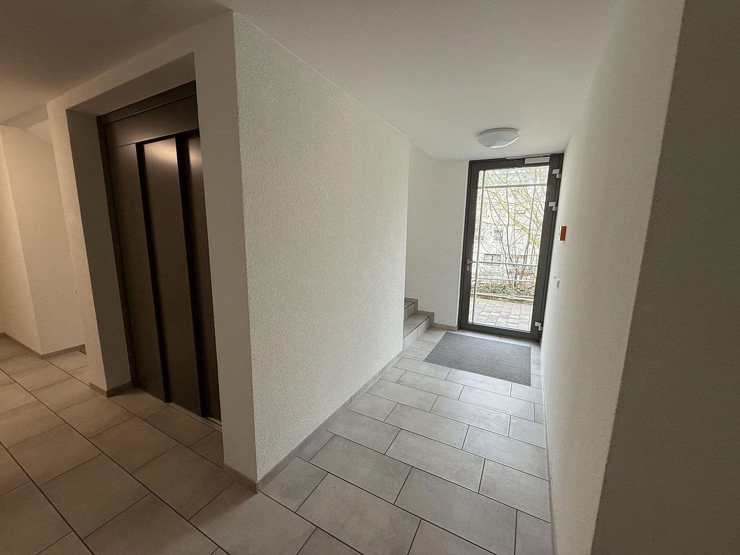 Prenájom bytu 2-izbový 55 m², Im Hohen Rain 1, Waiblingen, Bádensko-Wurttembersko Prenájom bytu 2-izbový 55 m², Im Hohen Rain 1, Waiblingen, Bádensko-Wurttembersko