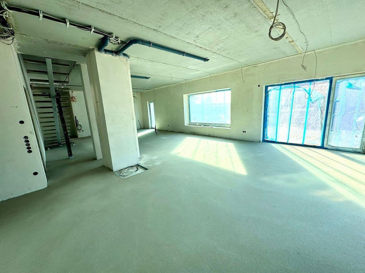 Predaj domu 341 m², pozemek 741 m², Rödermark, Hesensko Predaj domu 341 m², pozemek 741 m², Rödermark, Hesensko