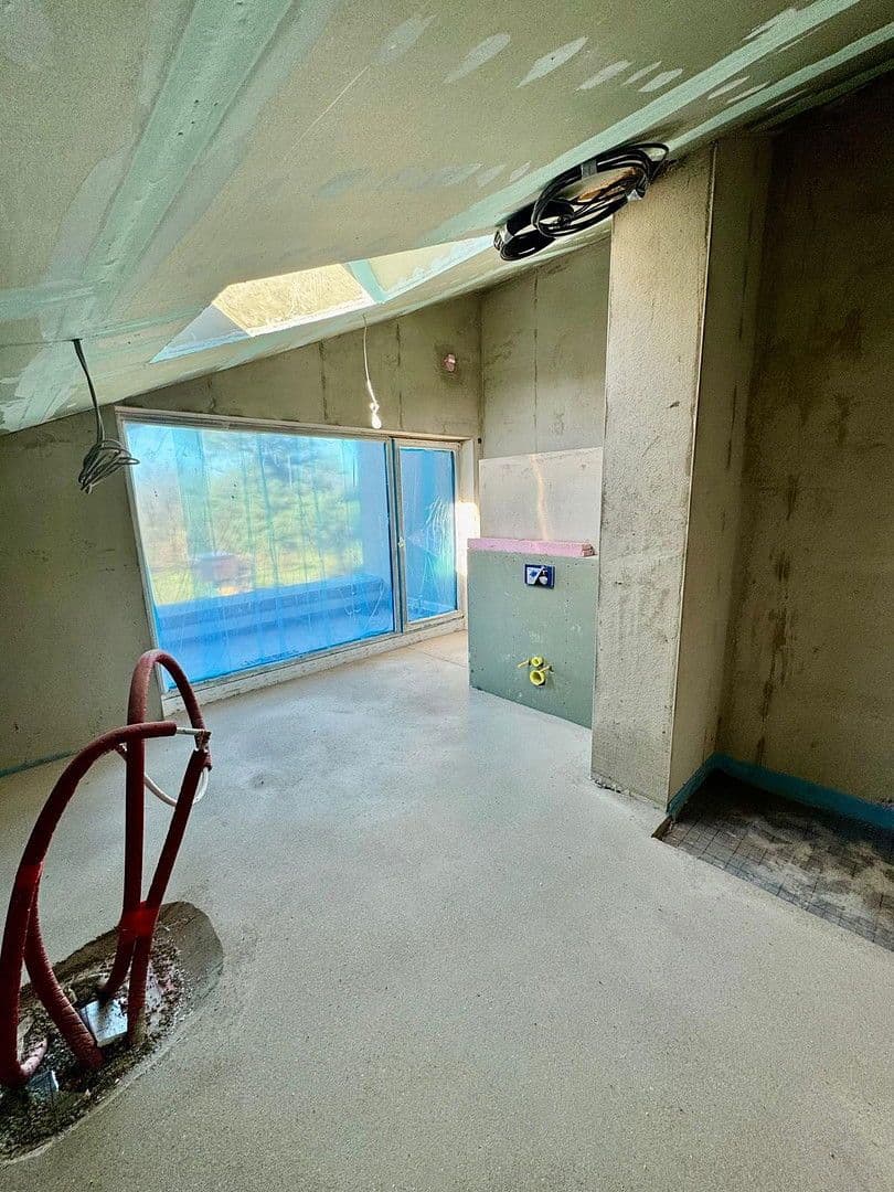 Predaj domu 341 m², pozemek 741 m², Rödermark, Hesensko Predaj domu 341 m², pozemek 741 m², Rödermark, Hesensko