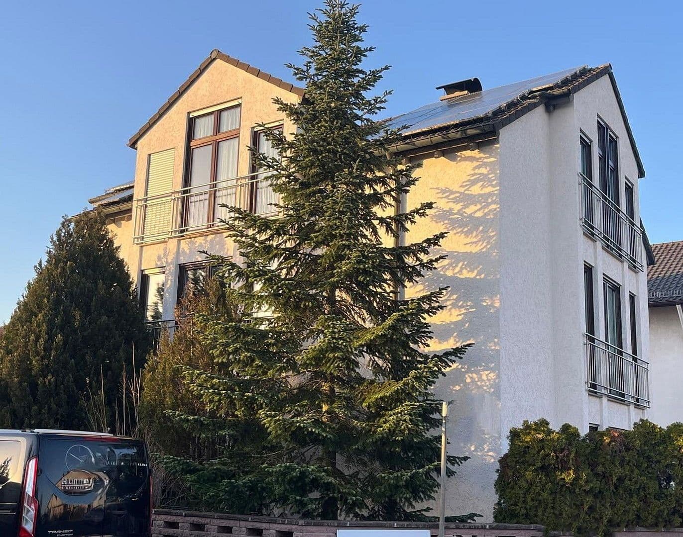Predaj domu 230 m², pozemek 454 m², Odenwaldstr. 13, Obertshausen, Hesensko Predaj domu 230 m², pozemek 454 m², Odenwaldstr. 13, Obertshausen, Hesensko