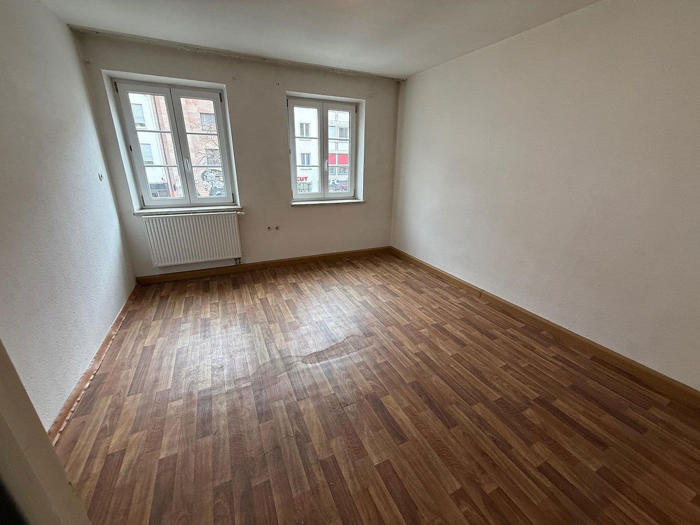 Prenájom bytu 2-izbový 62 m², Ludwigstr.48, Nürnberg, Bavorsko Prenájom bytu 2-izbový 62 m², Ludwigstr.48, Nürnberg, Bavorsko