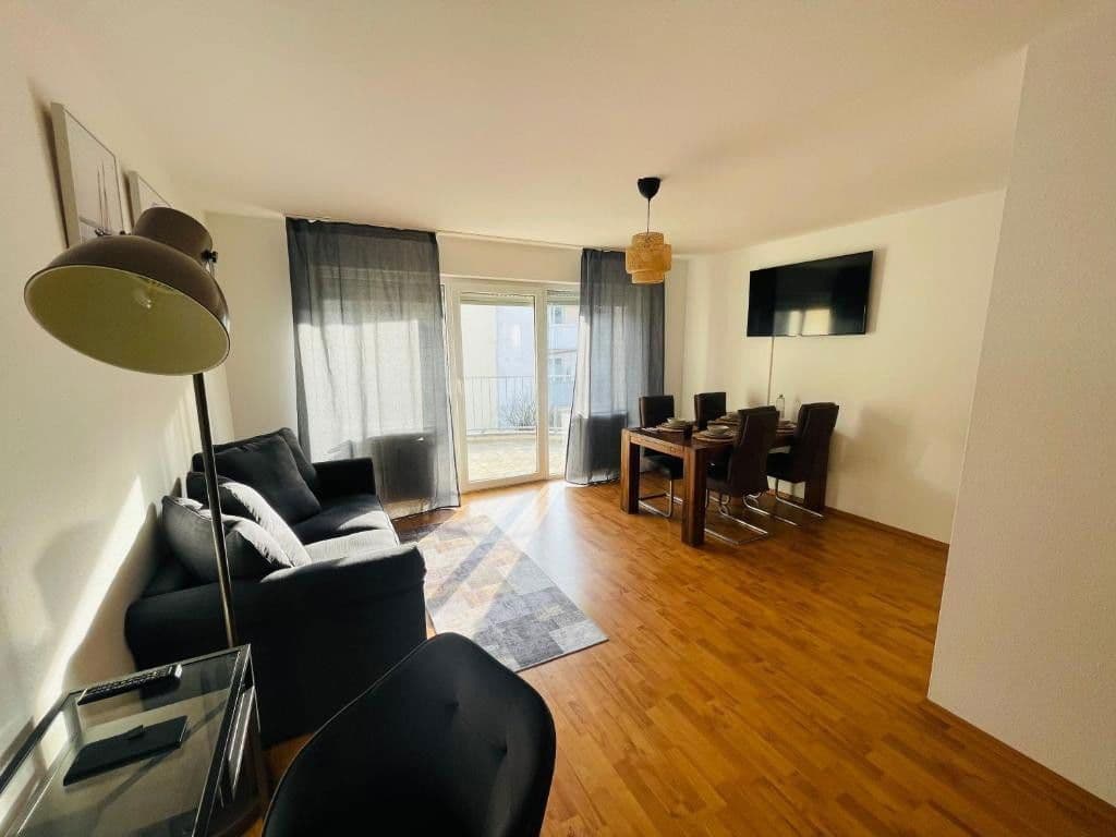 Prenájom bytu 1-izbový 38 m², \Hohenzollernstraße 83a, Pforzheim, Bádensko-Wurttembersko Prenájom bytu 1-izbový 38 m², \Hohenzollernstraße 83a, Pforzheim, Bádensko-Wurttembersko