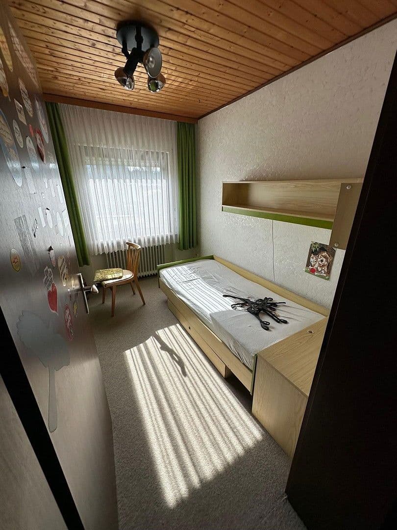 Prenájom domu 196 m², pozemek 770 m², Solms, Hesensko Prenájom domu 196 m², pozemek 770 m², Solms, Hesensko