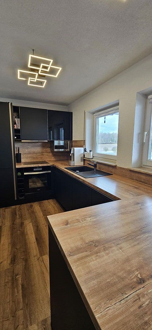 Predaj bytu 3-izbový 77 m², Ilshofen, Bádensko-Wurttembersko Predaj bytu 3-izbový 77 m², Ilshofen, Bádensko-Wurttembersko