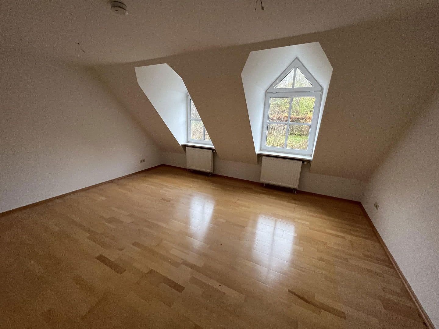 Predaj domu 175 m², pozemek 386 m², Landshut, Bavorsko Predaj domu 175 m², pozemek 386 m², Landshut, Bavorsko