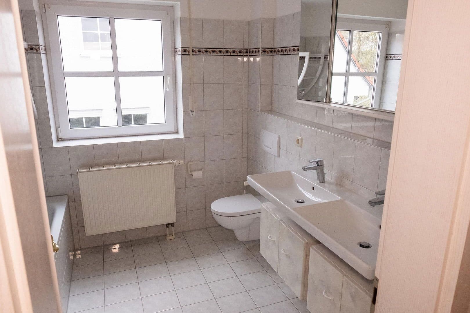 Predaj domu 175 m², pozemek 386 m², Landshut, Bavorsko Predaj domu 175 m², pozemek 386 m², Landshut, Bavorsko