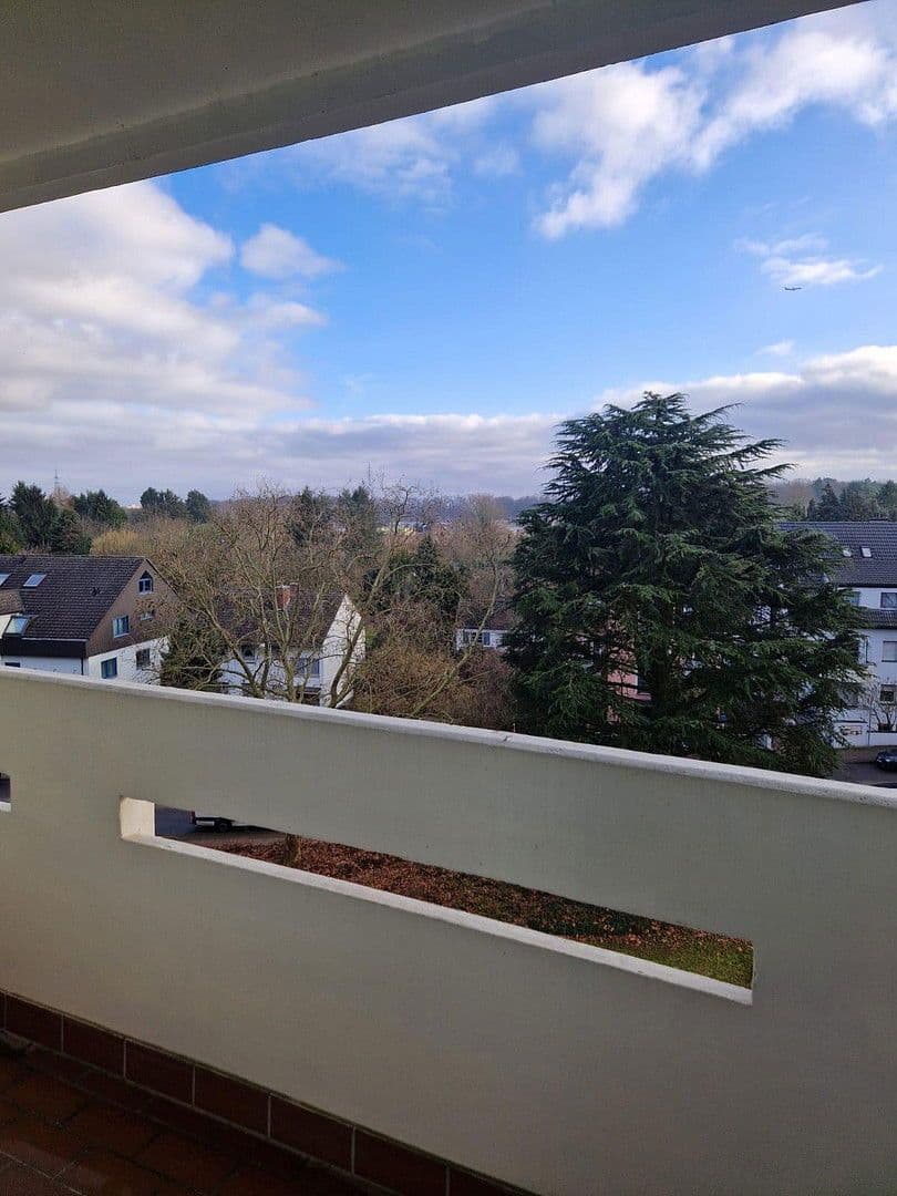 Prenájom bytu 1-izbový 32 m², Frankfurt am Main, Hesensko Prenájom bytu 1-izbový 32 m², Frankfurt am Main, Hesensko