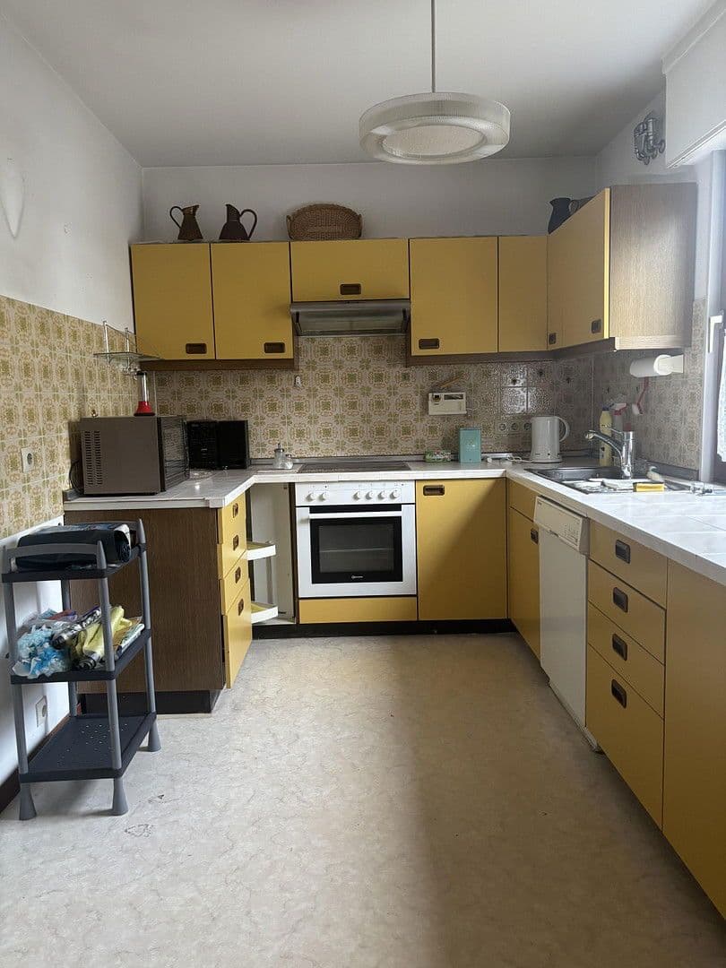 Predaj domu 130 m², pozemek 684 m², Dietzenbach, Hesensko Predaj domu 130 m², pozemek 684 m², Dietzenbach, Hesensko