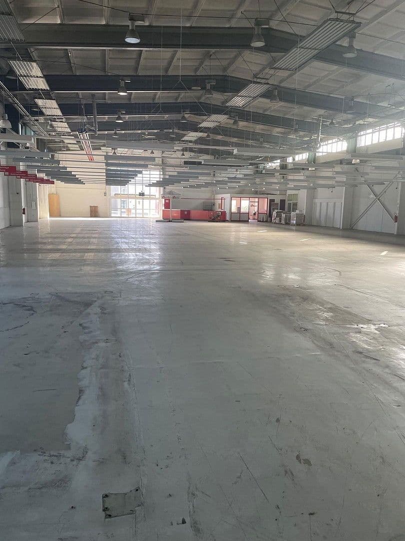 Prenájom nebytového priestoru 1.150 m², Hagenow, Meklenbursko-Predpomoransko Prenájom nebytového priestoru 1.150 m², Hagenow, Meklenbursko-Predpomoransko