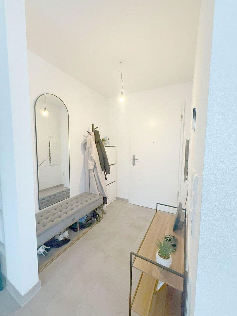 Prenájom bytu 2-izbový 85 m², Bruchsal, Bádensko-Wurttembersko Prenájom bytu 2-izbový 85 m², Bruchsal, Bádensko-Wurttembersko