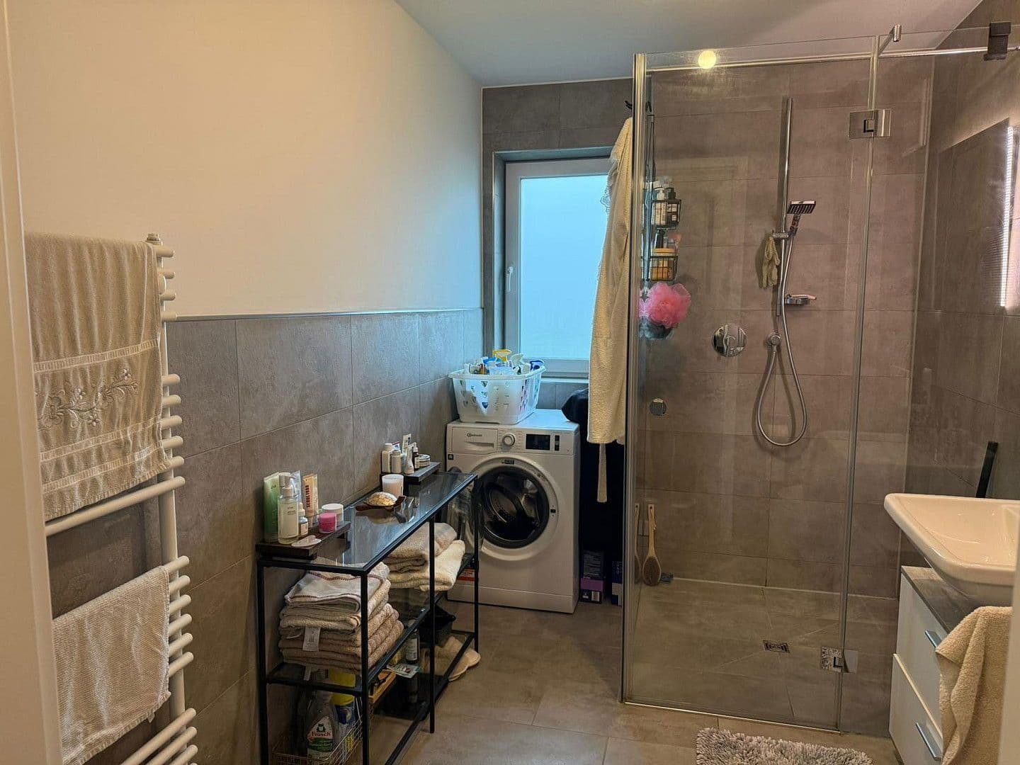 Prenájom bytu 2-izbový 85 m², Bruchsal, Bádensko-Wurttembersko Prenájom bytu 2-izbový 85 m², Bruchsal, Bádensko-Wurttembersko