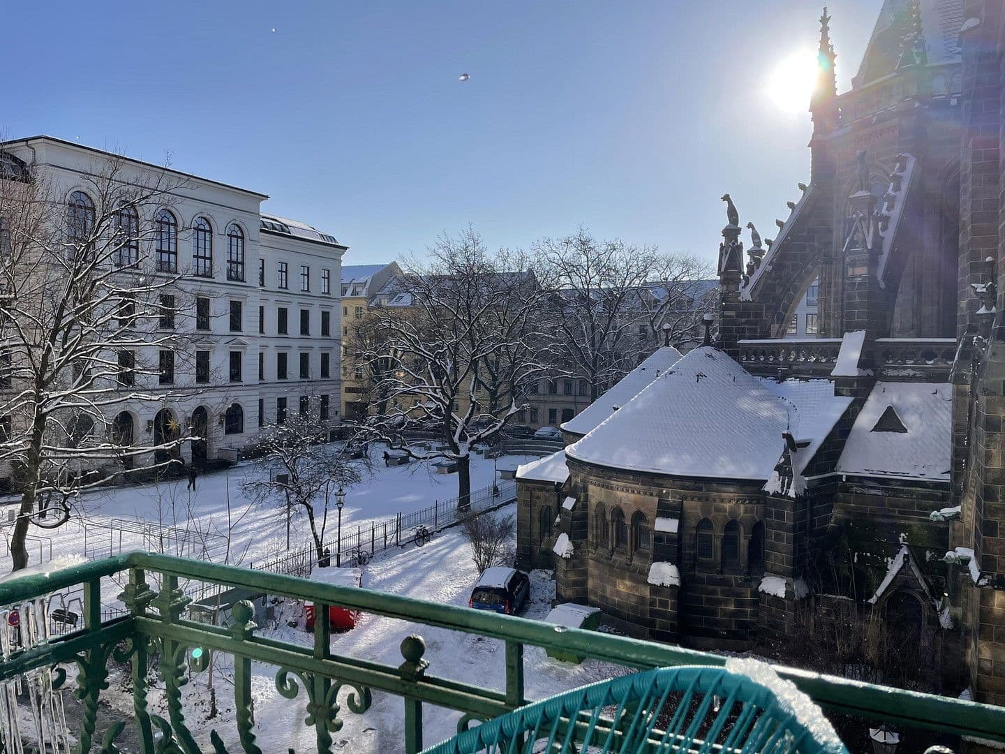 Prenájom bytu 3-izbový 100 m², Riemannstrasse 28, Leipzig, Sasko Prenájom bytu 3-izbový 100 m², Riemannstrasse 28, Leipzig, Sasko