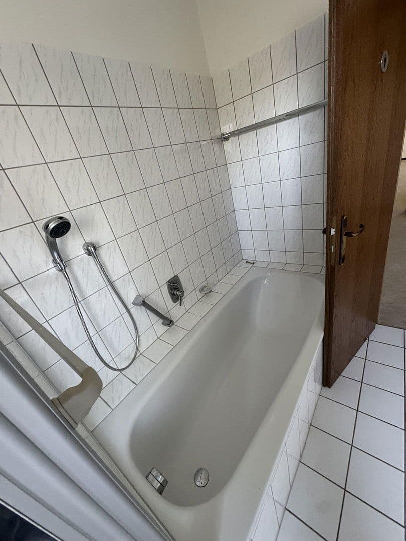 Prenájom bytu 3-izbový 87 m², Auf der Rute 8, Langgöns, Hesensko Prenájom bytu 3-izbový 87 m², Auf der Rute 8, Langgöns, Hesensko