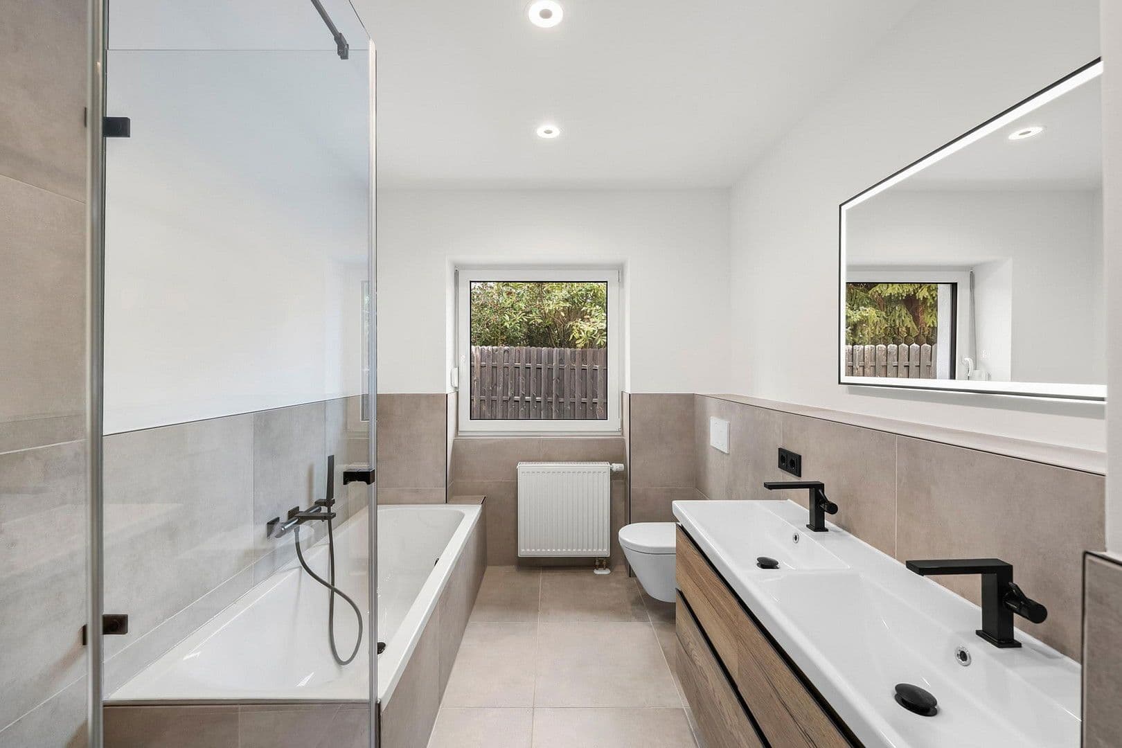 Predaj bytu 5-izbový 142 m², Schützengraben 9, Herzogenaurach, Bavorsko Predaj bytu 5-izbový 142 m², Schützengraben 9, Herzogenaurach, Bavorsko