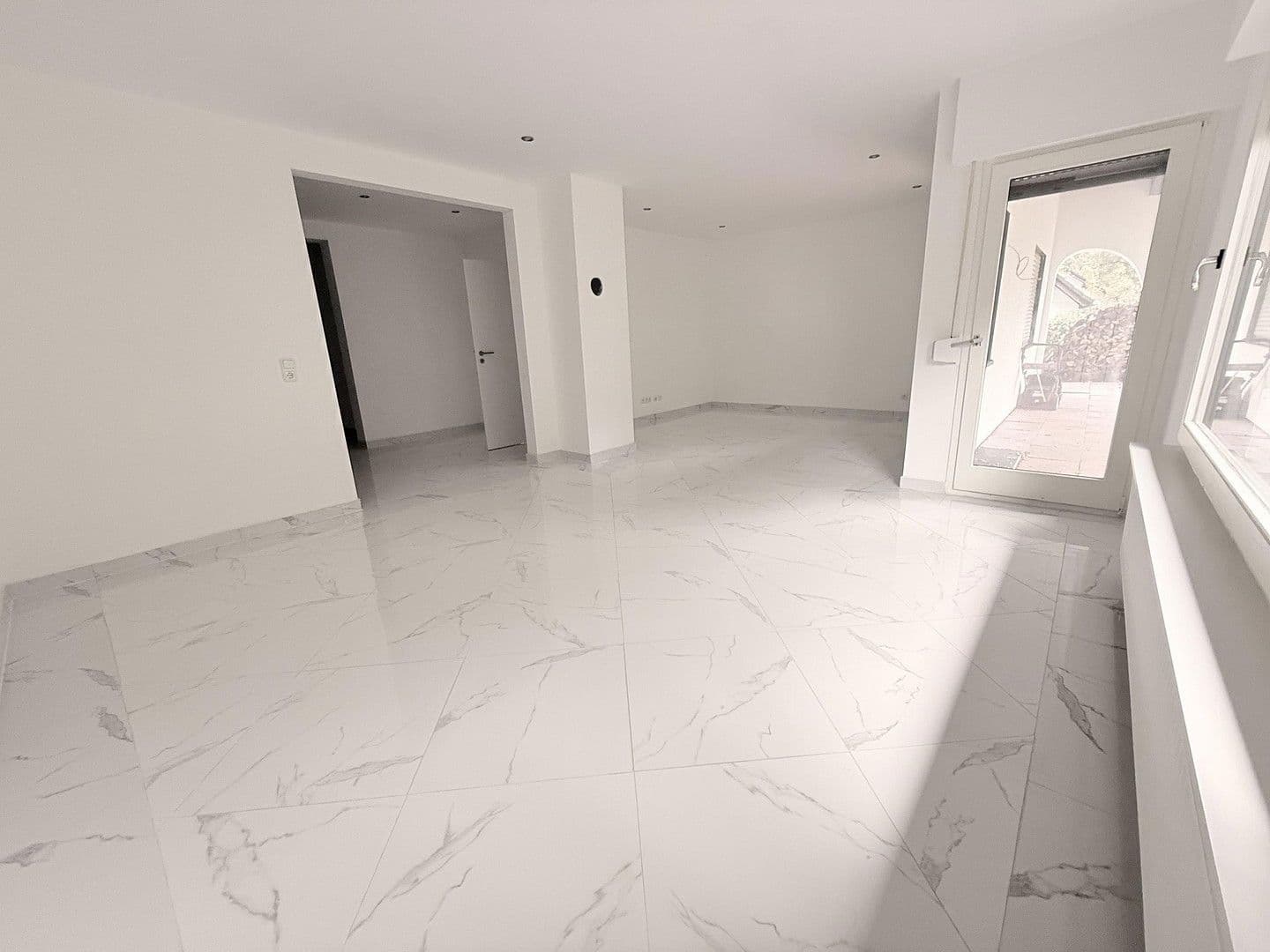 Predaj domu 240 m², pozemek 840 m², Oelmühler Straße 15, Hagen, Severné Porýnie - Westfálsko Predaj domu 240 m², pozemek 840 m², Oelmühler Straße 15, Hagen, Severné Porýnie - Westfálsko