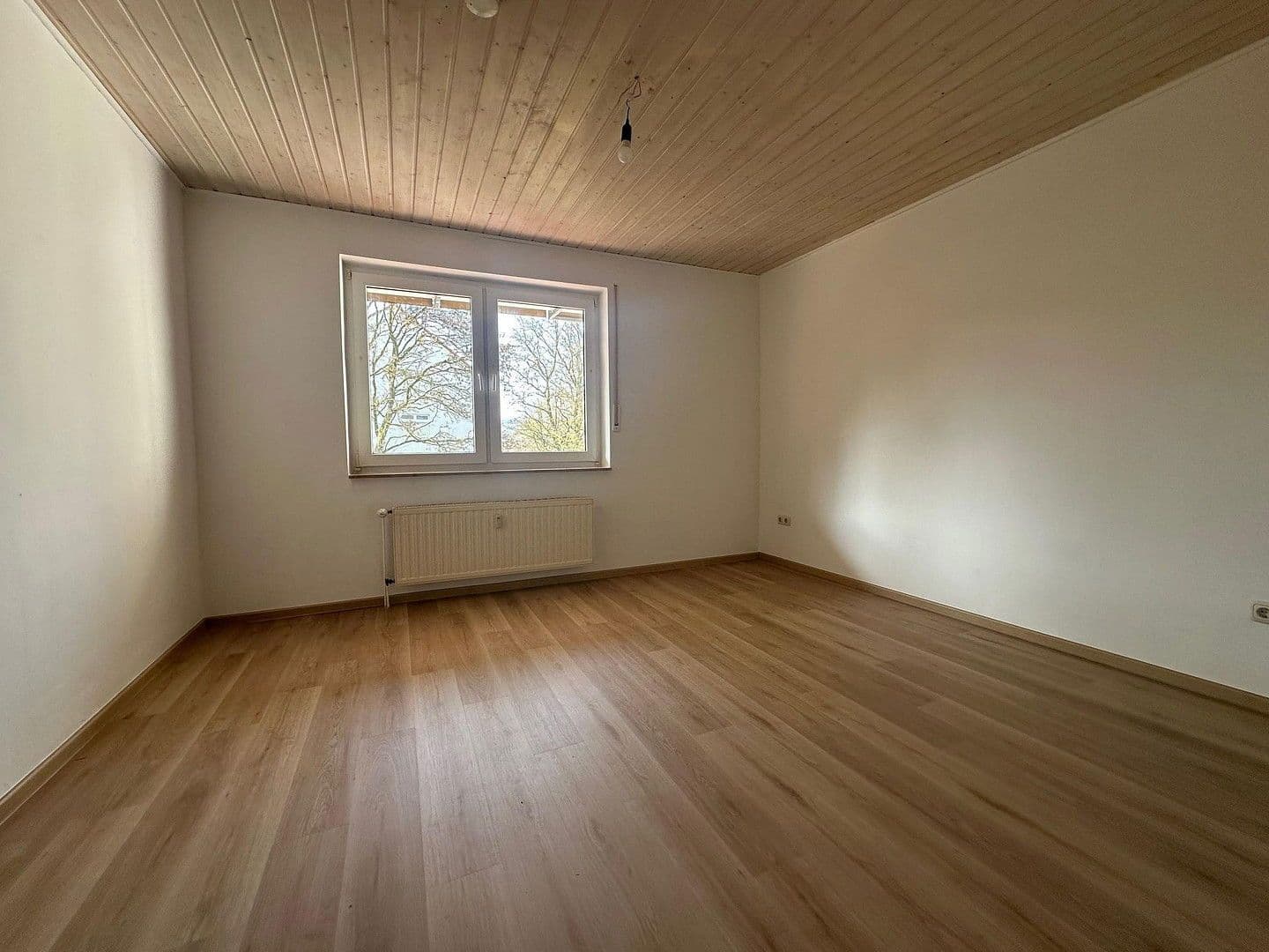Prenájom bytu 2-izbový 59 m², Carl-Diem-Straße 36, Neuenrade, Severné Porýnie - Westfálsko Prenájom bytu 2-izbový 59 m², Carl-Diem-Straße 36, Neuenrade, Severné Porýnie - Westfálsko